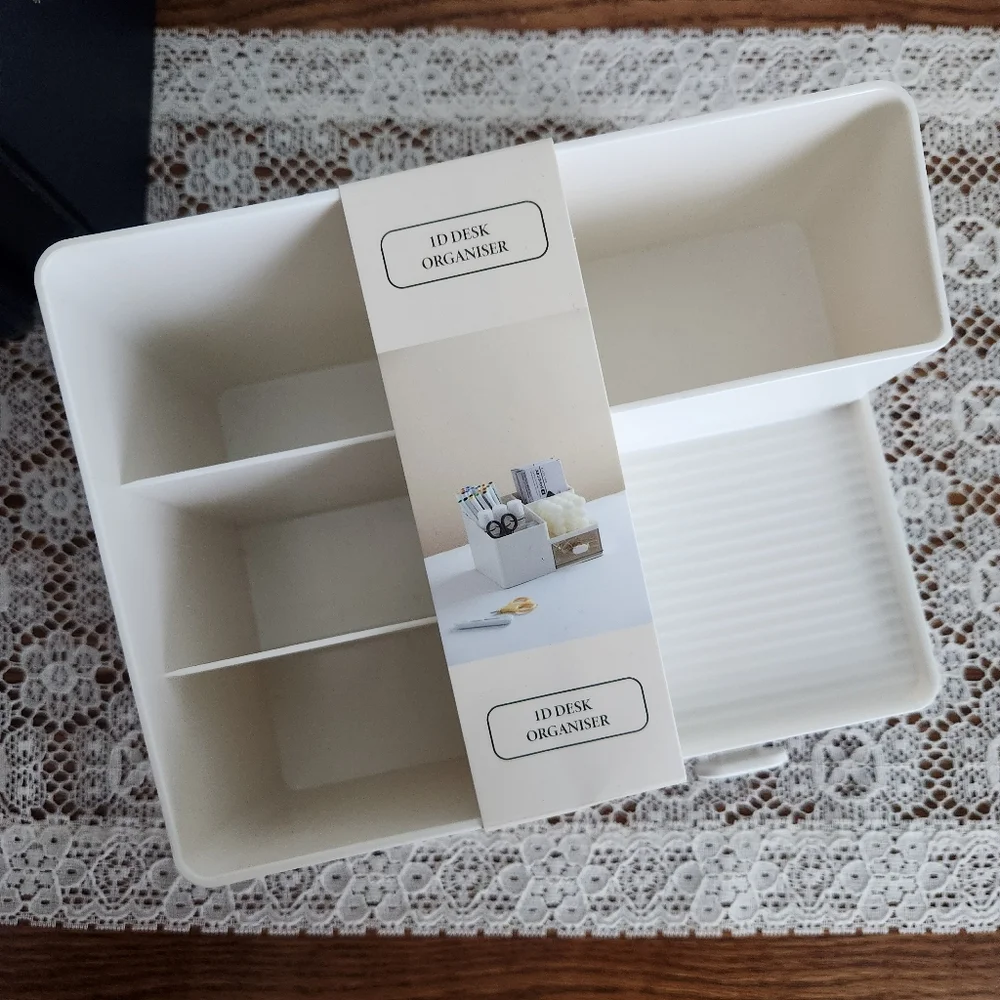 Cream and White Home Storage Organizer NWT